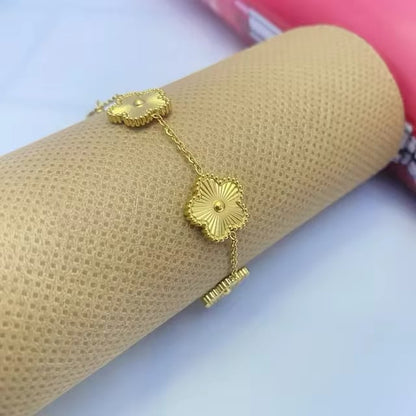 Lucky Clover Gold Link Bracelet