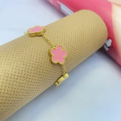 Lucky Clover Gold Link Bracelet